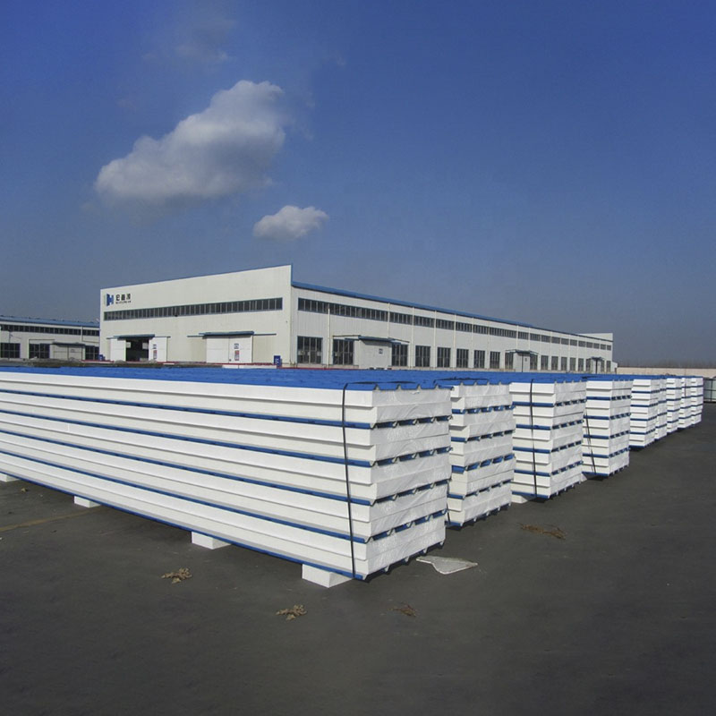 ساندويتش رغوة الألومنيوم