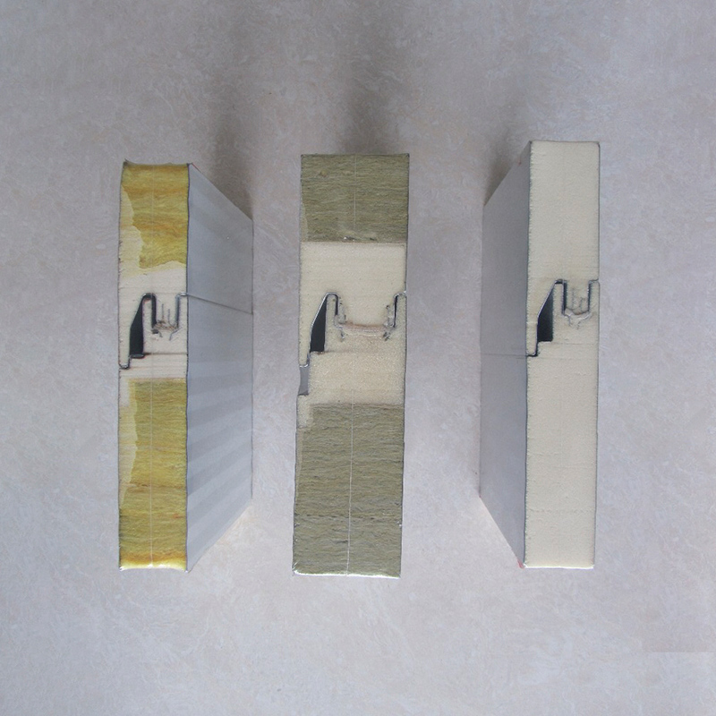 لوح ساندويتش من الصوف الزجاجي